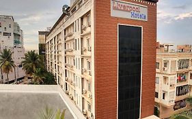 Hotel Voyagers 99